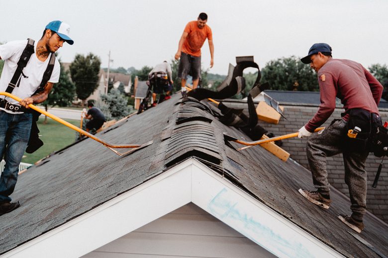Why Hiring a Licensed Roofing Contractor Is Non Negotiable